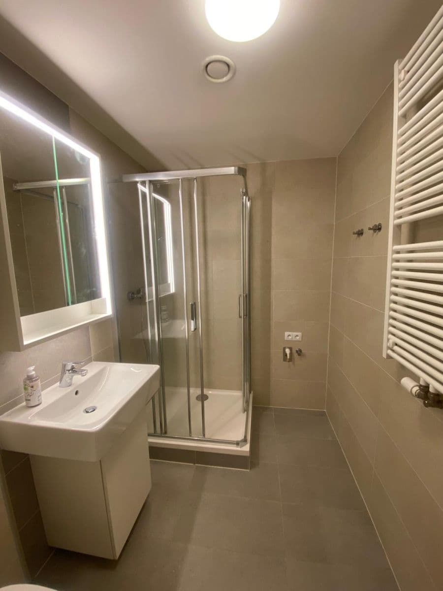 Studio flat to rent, 42 m², Petržílkova, Prague, Prague Studio flat to rent, 42 m², Petržílkova, Prague, Prague