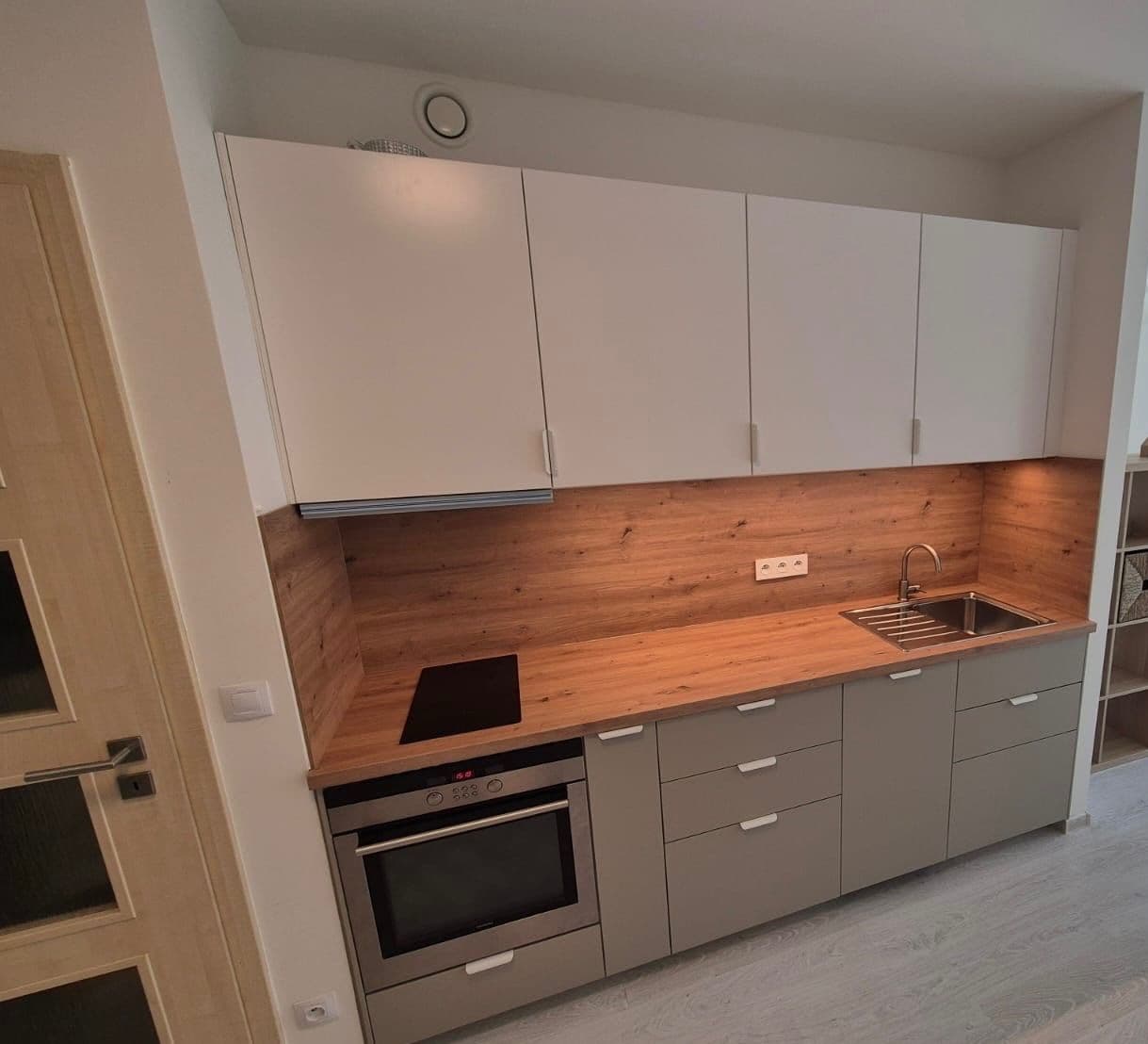Studio flat to rent, 42 m², Petržílkova, Prague, Prague Studio flat to rent, 42 m², Petržílkova, Prague, Prague
