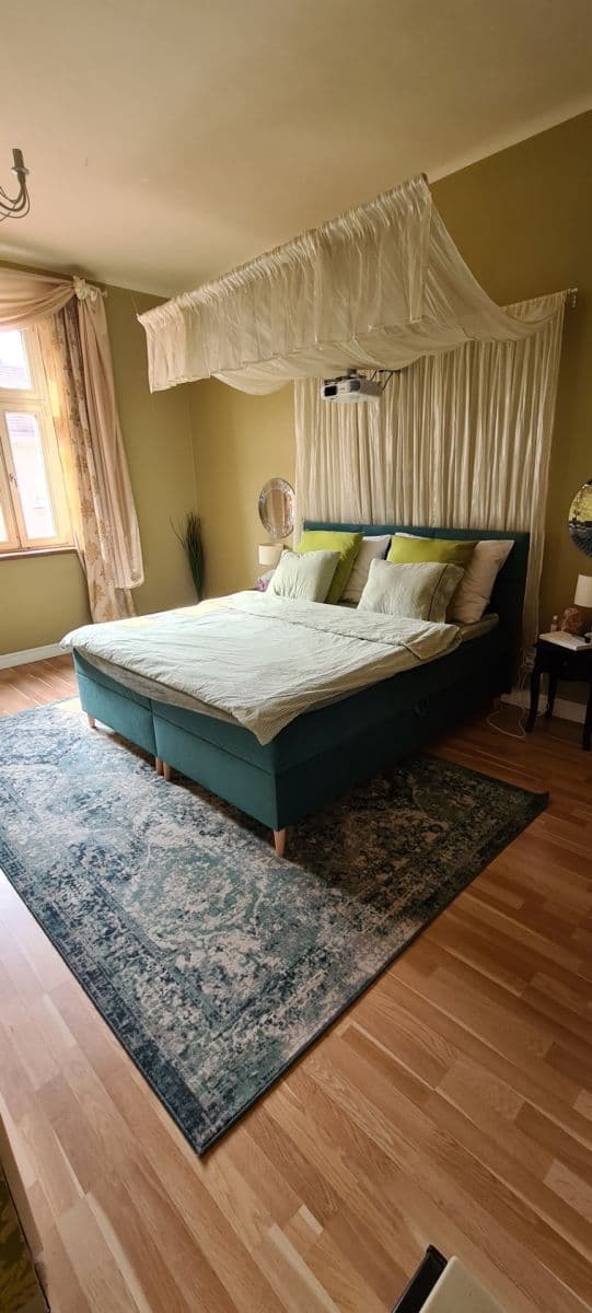 2 bedroom with open-plan kitchen flat to rent, 69 m², Nuselská, Prague, Prague 2 bedroom with open-plan kitchen flat to rent, 69 m², Nuselská, Prague, Prague