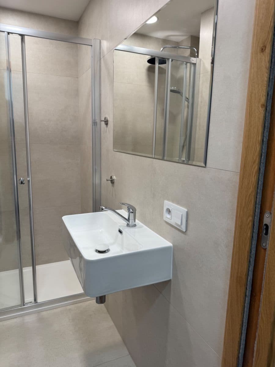 Studio flat to rent, 24 m², Josefa Houdka, Prague, Prague Studio flat to rent, 24 m², Josefa Houdka, Prague, Prague