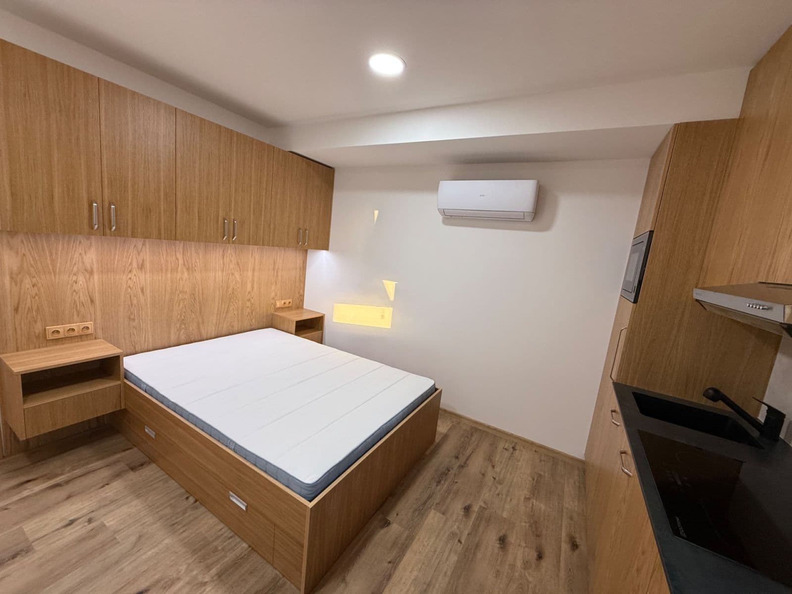 Studio flat to rent, 24 m², Josefa Houdka, Prague, Prague Studio flat to rent, 24 m², Josefa Houdka, Prague, Prague