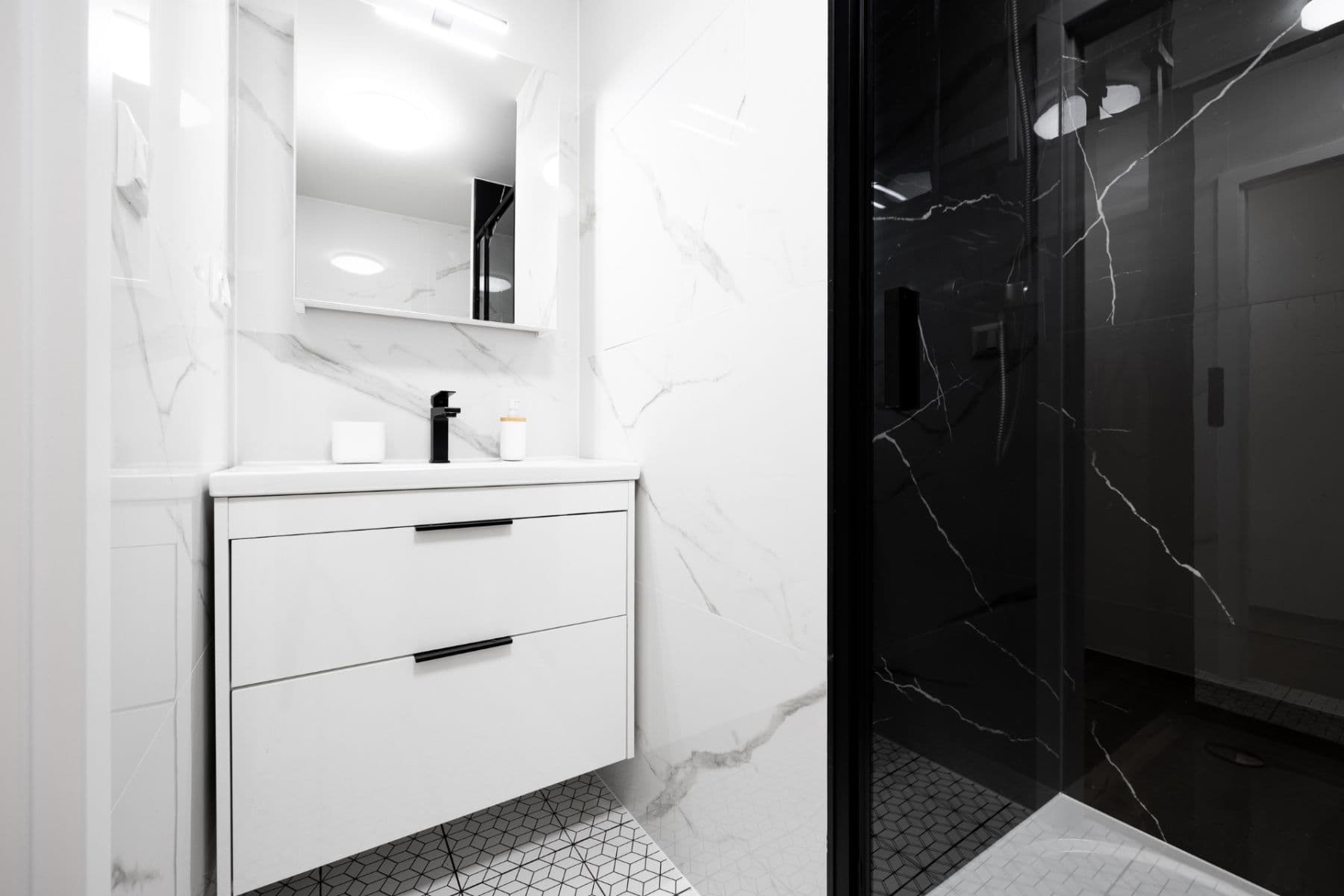 2 bedroom with open-plan kitchen flat for sale, 80 m², Kloboukova, Prague, Prague 2 bedroom with open-plan kitchen flat for sale, 80 m², Kloboukova, Prague, Prague