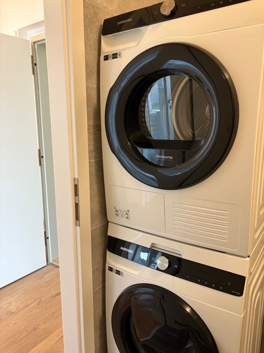 1 bedroom with open-plan kitchen flat for sale, 52 m², Sedlářova, Prague, Prague 1 bedroom with open-plan kitchen flat for sale, 52 m², Sedlářova, Prague, Prague