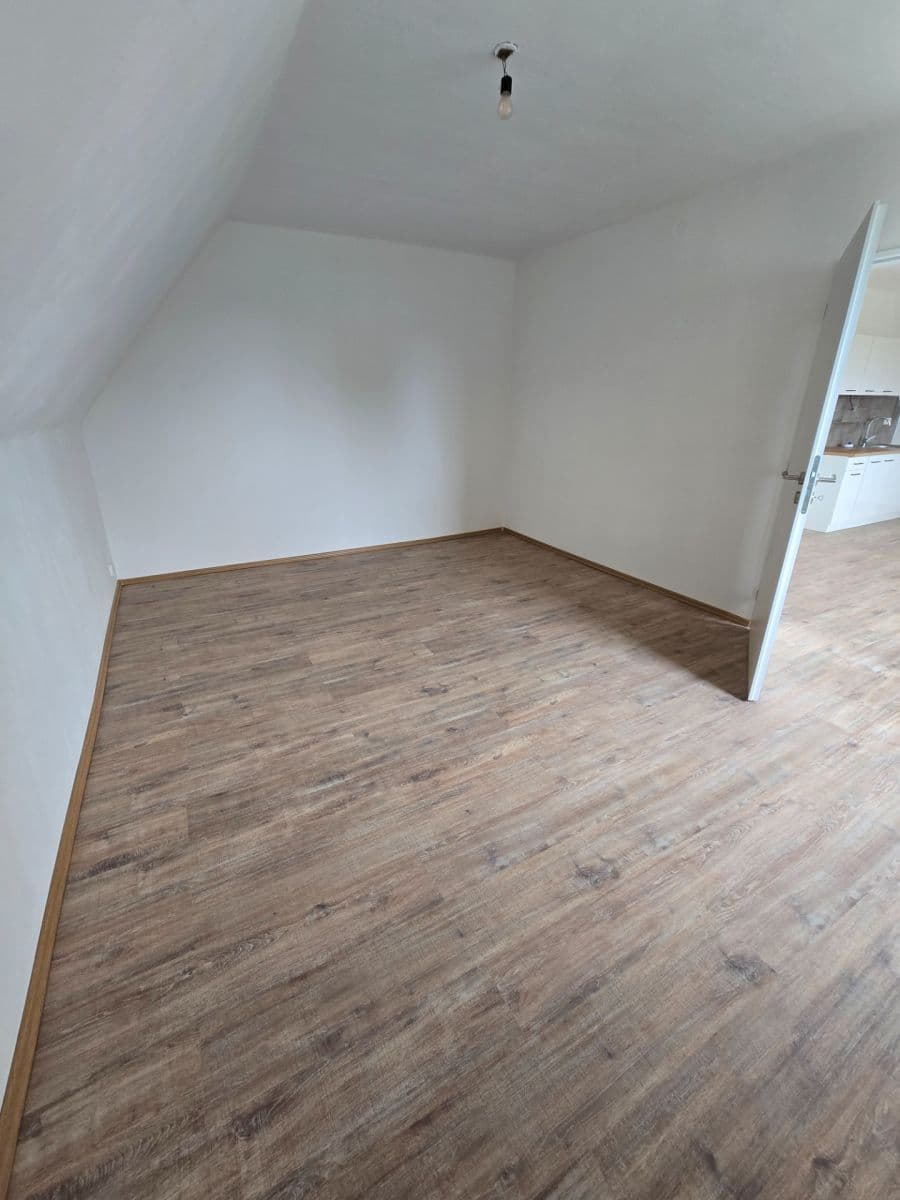 1 bedroom flat to rent, 48 m², Školní, Jesenice, Středočeský Region 1 bedroom flat to rent, 48 m², Školní, Jesenice, Středočeský Region