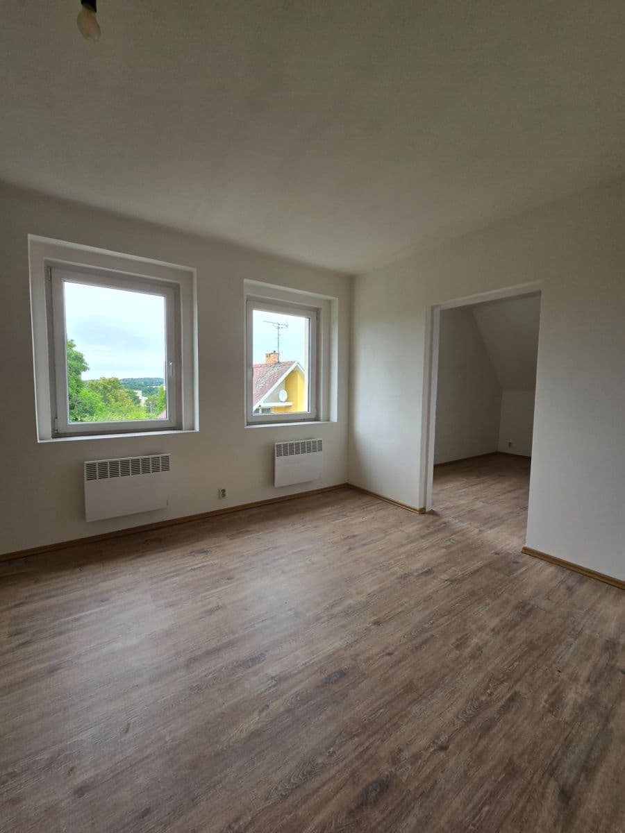 1 bedroom flat to rent, 48 m², Školní, Jesenice, Středočeský Region 1 bedroom flat to rent, 48 m², Školní, Jesenice, Středočeský Region