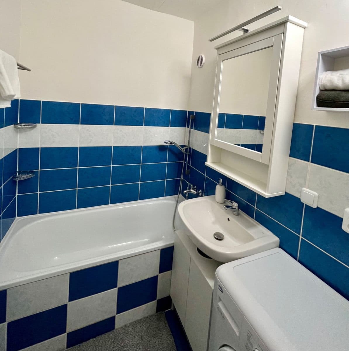 1 bedroom with open-plan kitchen flat to rent, 47 m², Oblá, Brno, Jihomoravský Region 1 bedroom with open-plan kitchen flat to rent, 47 m², Oblá, Brno, Jihomoravský Region