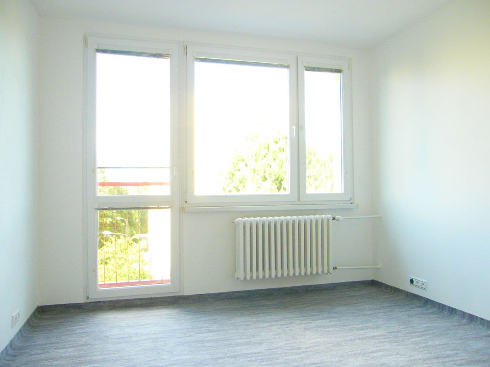 2 bedroom with open-plan kitchen flat to rent, 67 m², Rimavské Soboty, Kolín, Středočeský Region 2 bedroom with open-plan kitchen flat to rent, 67 m², Rimavské Soboty, Kolín, Středočeský Region