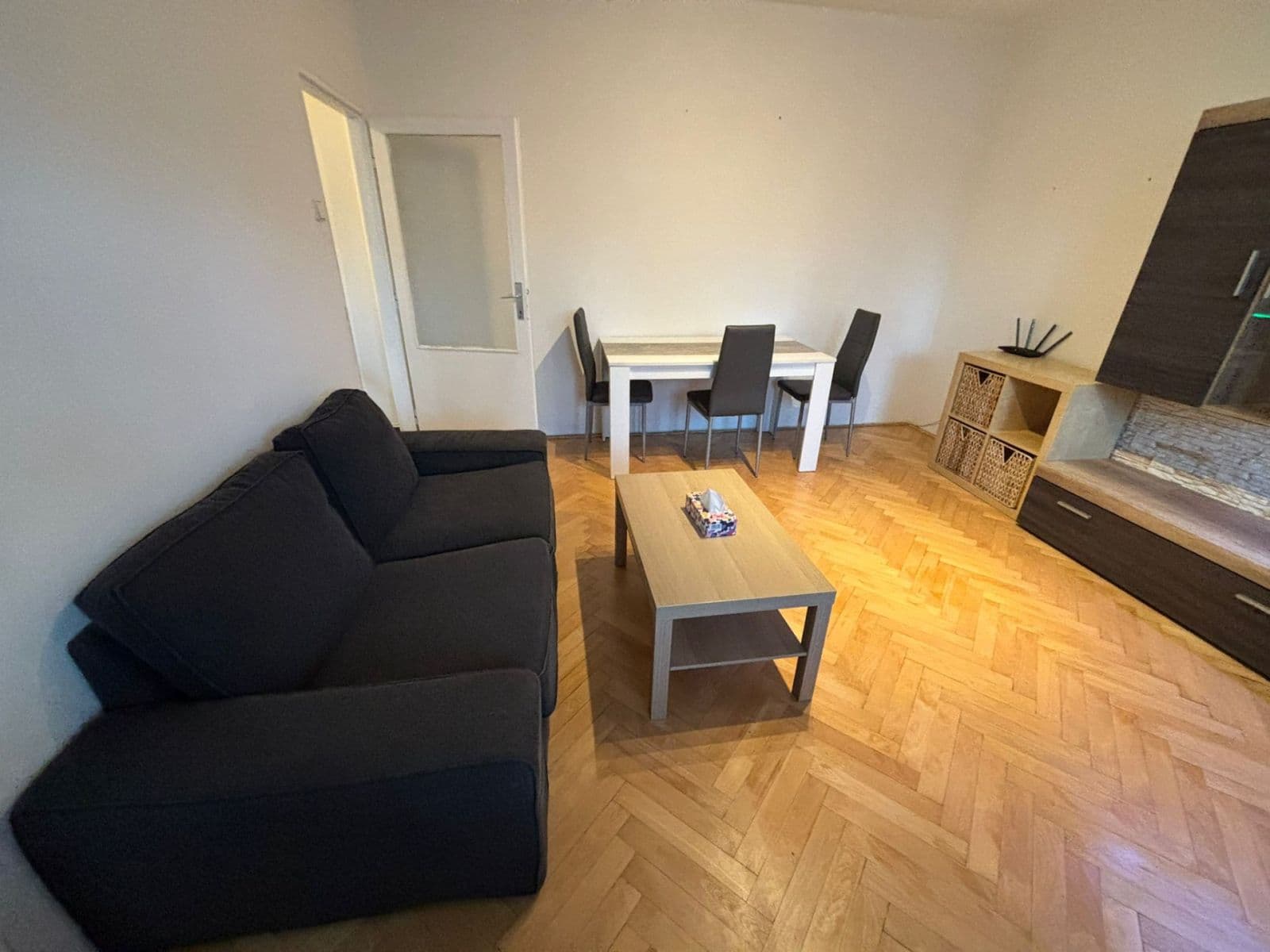 2 bedroom flat to rent, 56 m², Pospíšilova, Hradec Králové, Královéhradecký Region 2 bedroom flat to rent, 56 m², Pospíšilova, Hradec Králové, Královéhradecký Region
