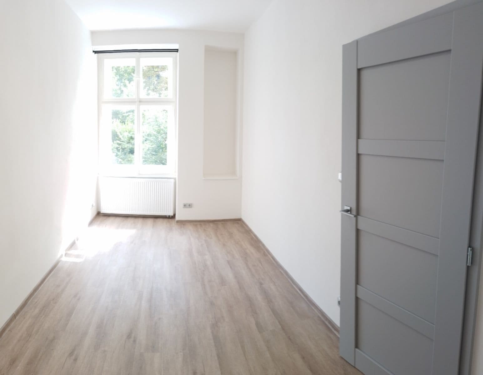 2 bedroom with open-plan kitchen flat to rent, 67 m², Rooseveltova, Prague, Prague 2 bedroom with open-plan kitchen flat to rent, 67 m², Rooseveltova, Prague, Prague