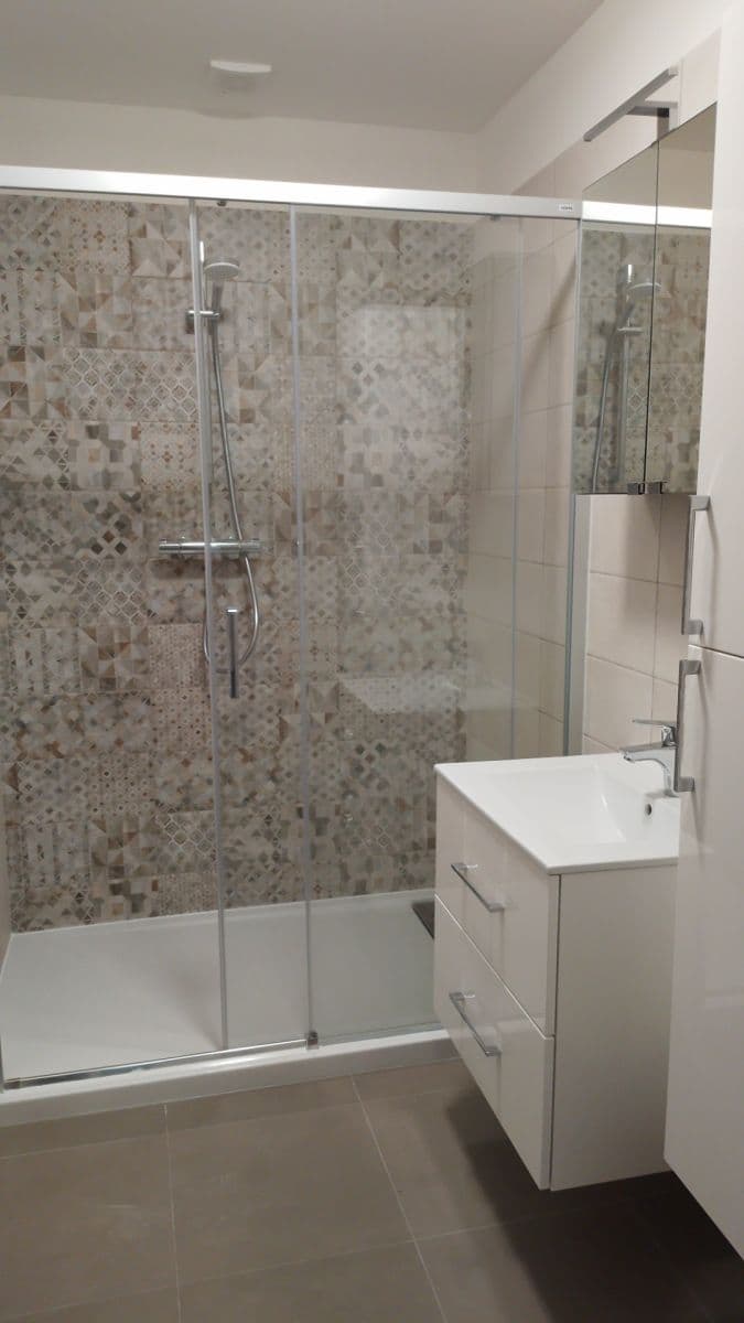 2 bedroom with open-plan kitchen flat to rent, 67 m², Rooseveltova, Prague, Prague 2 bedroom with open-plan kitchen flat to rent, 67 m², Rooseveltova, Prague, Prague
