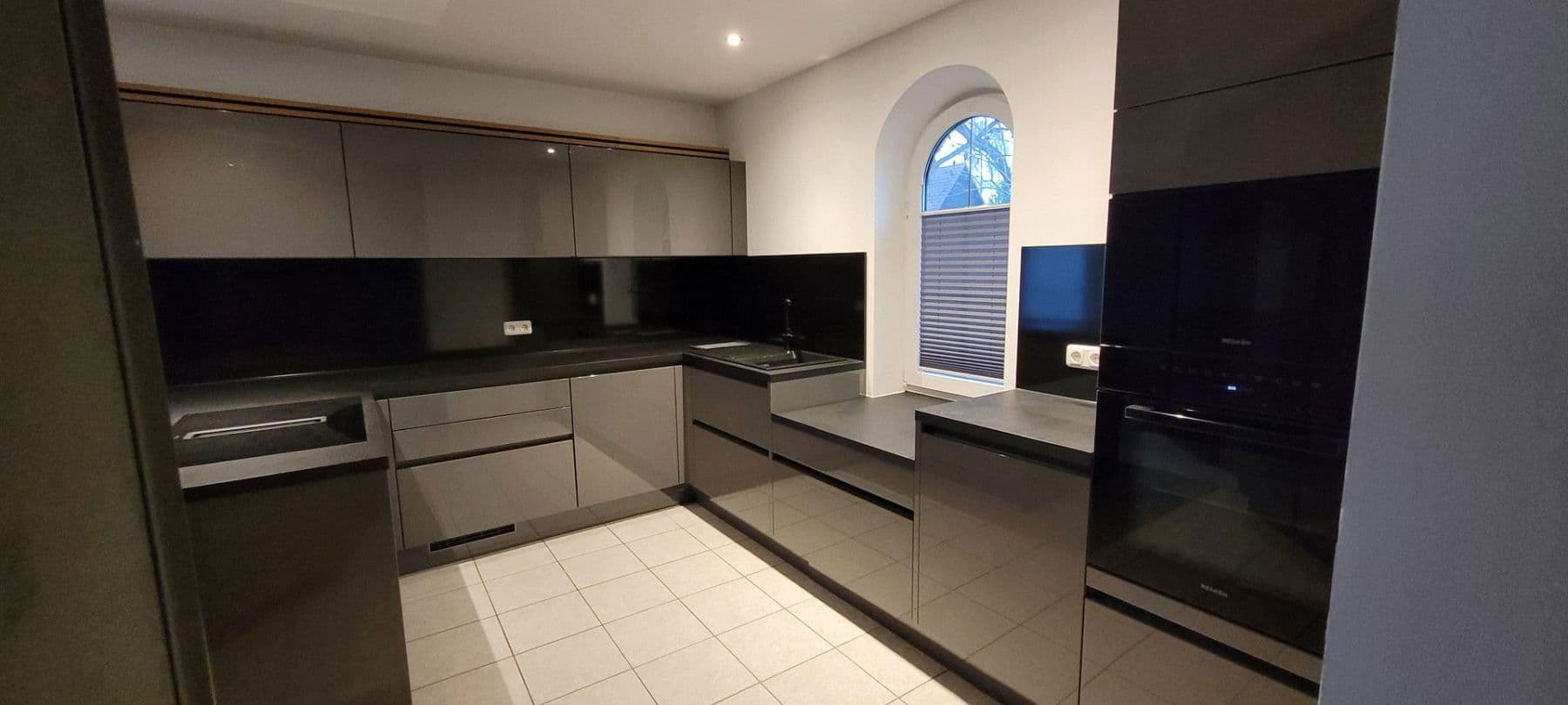 house for sale, 250 m², Schwerin, Mecklenburg-Vorpommern house for sale, 250 m², Schwerin, Mecklenburg-Vorpommern