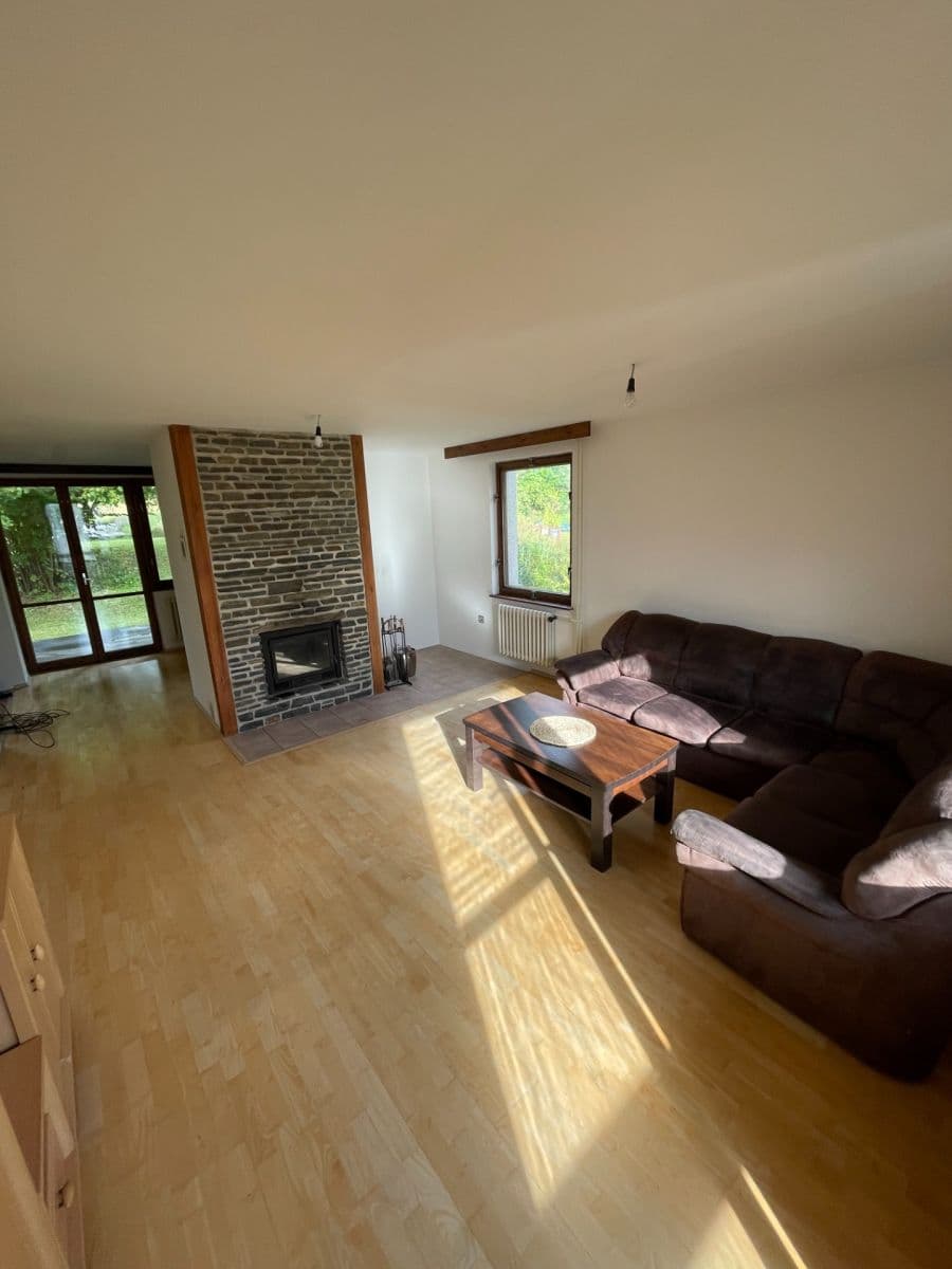 house to rent, 260 m², Jabloňová, Rudolfov, Jihočeský Region house to rent, 260 m², Jabloňová, Rudolfov, Jihočeský Region