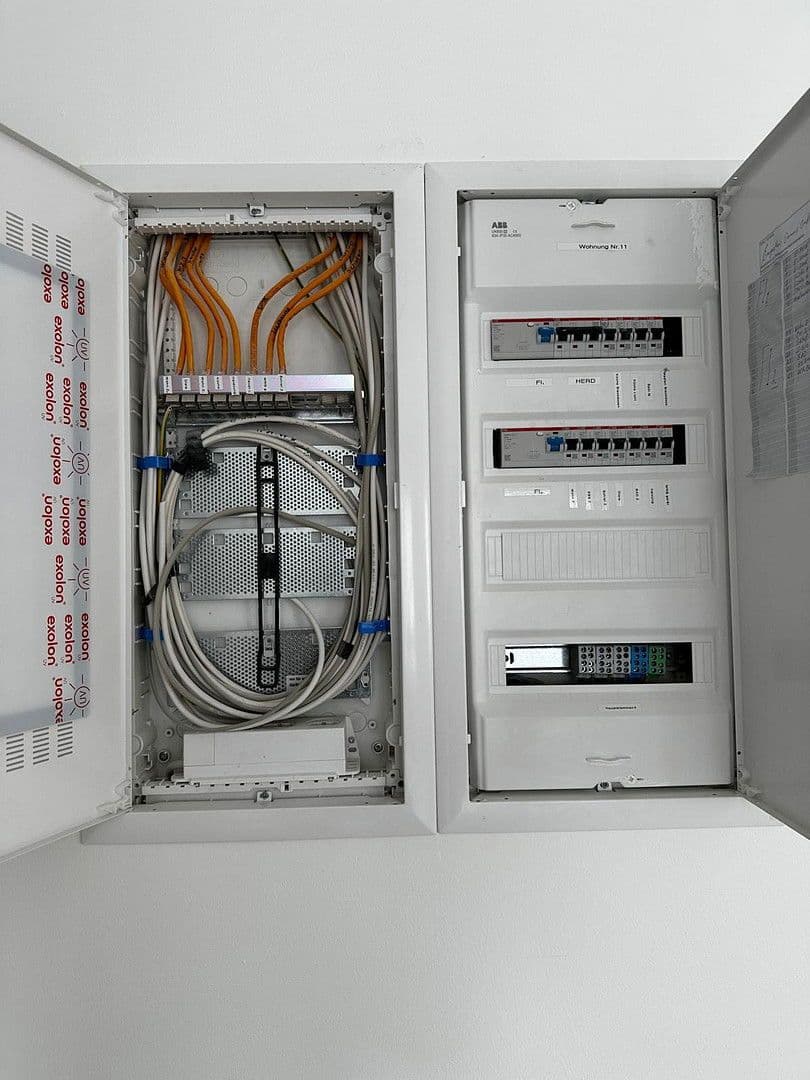 2 bedroom with open-plan kitchen flat to rent, 104 m², Essen, North Rhine-Westphalia 2 bedroom with open-plan kitchen flat to rent, 104 m², Essen, North Rhine-Westphalia