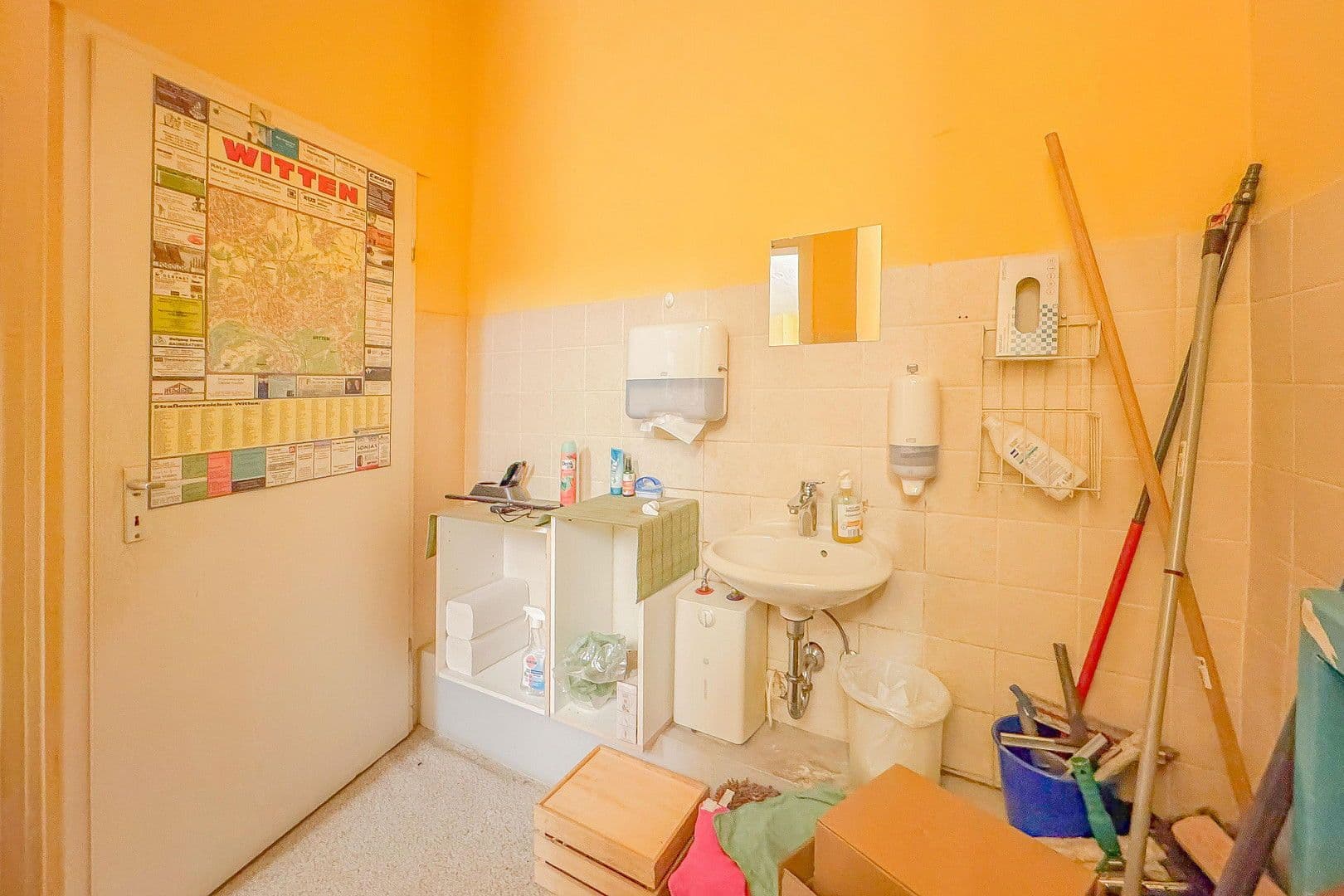 non-residential property to rent, 107 m², Ruhrstraße 13-15, Witten, North Rhine-Westphalia non-residential property to rent, 107 m², Ruhrstraße 13-15, Witten, North Rhine-Westphalia