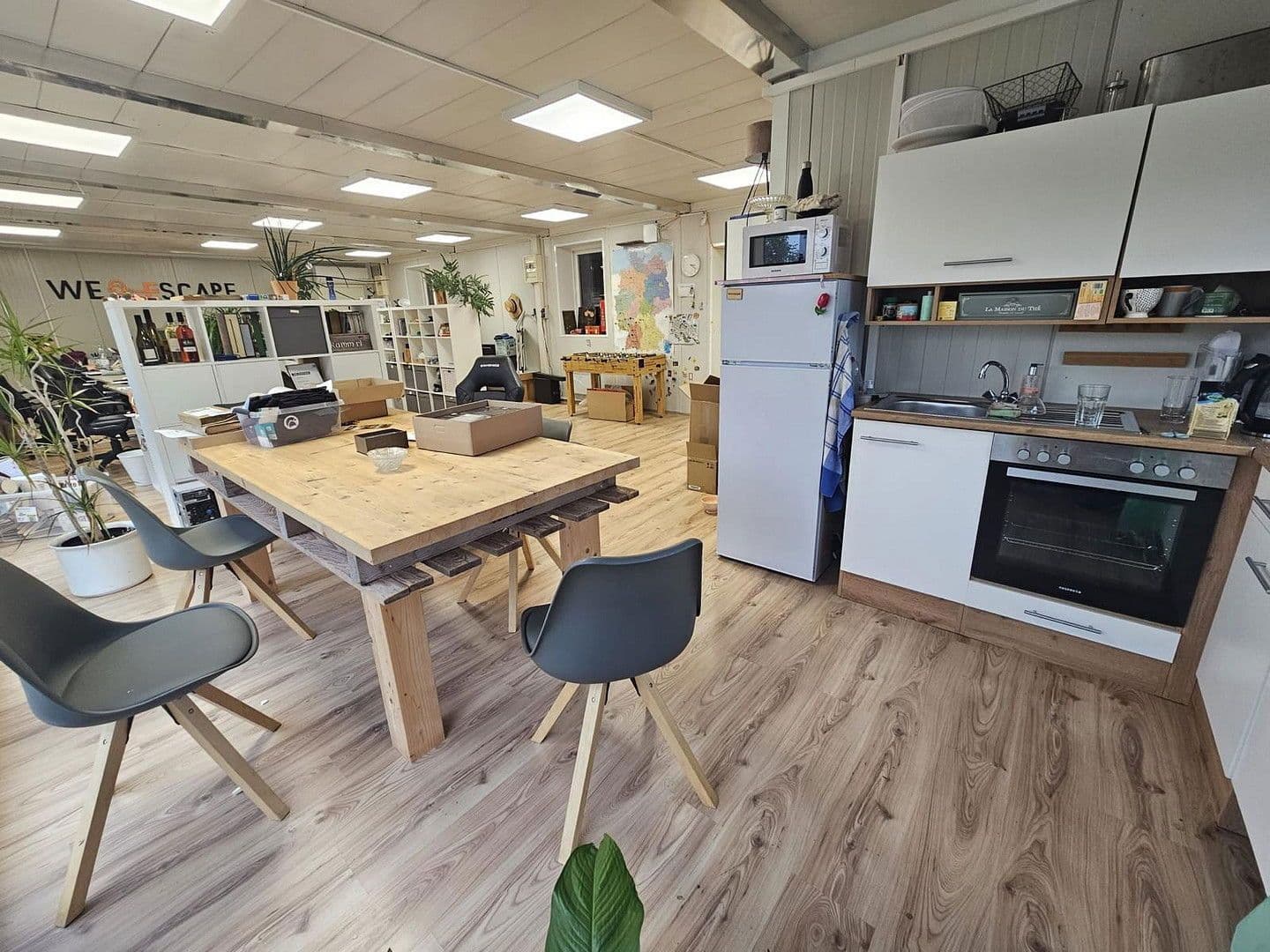 office to rent, 200 m², Am Krebsbach 2G, Ihringen, Baden-Württemberg office to rent, 200 m², Am Krebsbach 2G, Ihringen, Baden-Württemberg