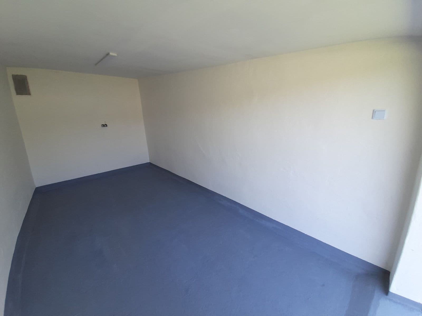 garage for sale, 18 m², Plzeň, Plzeňský Region garage for sale, 18 m², Plzeň, Plzeňský Region