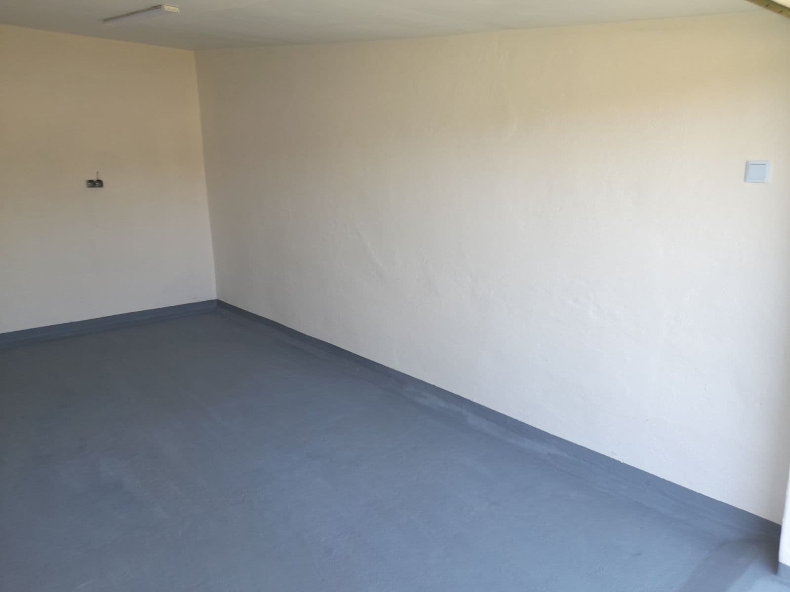 garage for sale, 18 m², Plzeň, Plzeňský Region garage for sale, 18 m², Plzeň, Plzeňský Region
