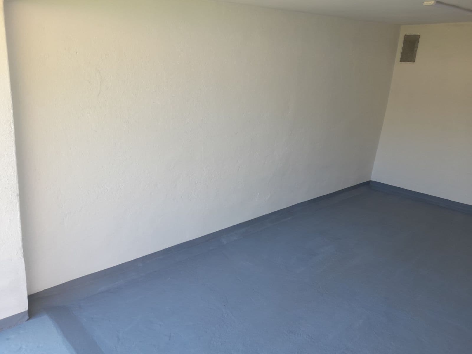 garage for sale, 18 m², Plzeň, Plzeňský Region garage for sale, 18 m², Plzeň, Plzeňský Region