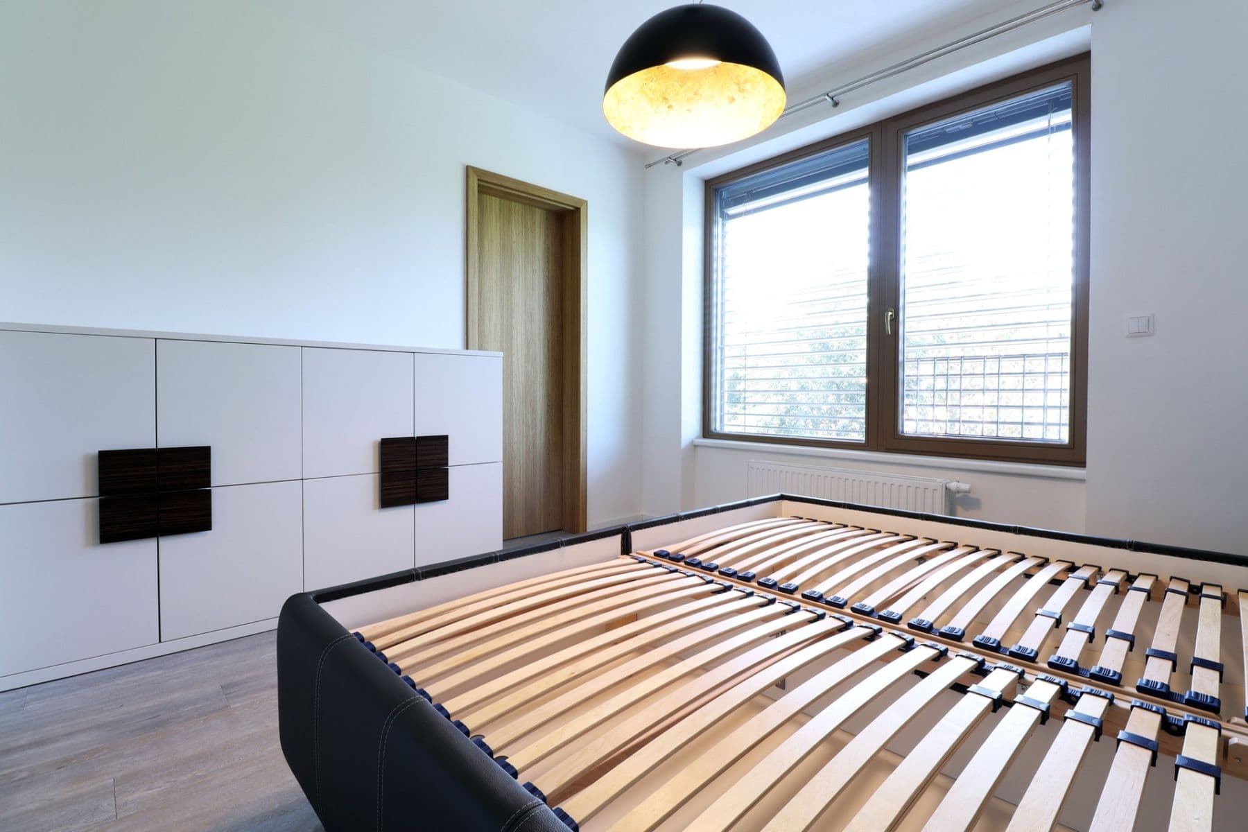 3 bedroom with open-plan kitchen flat to rent, 90 m², Pallova, Plzeň, Plzeňský Region 3 bedroom with open-plan kitchen flat to rent, 90 m², Pallova, Plzeň, Plzeňský Region