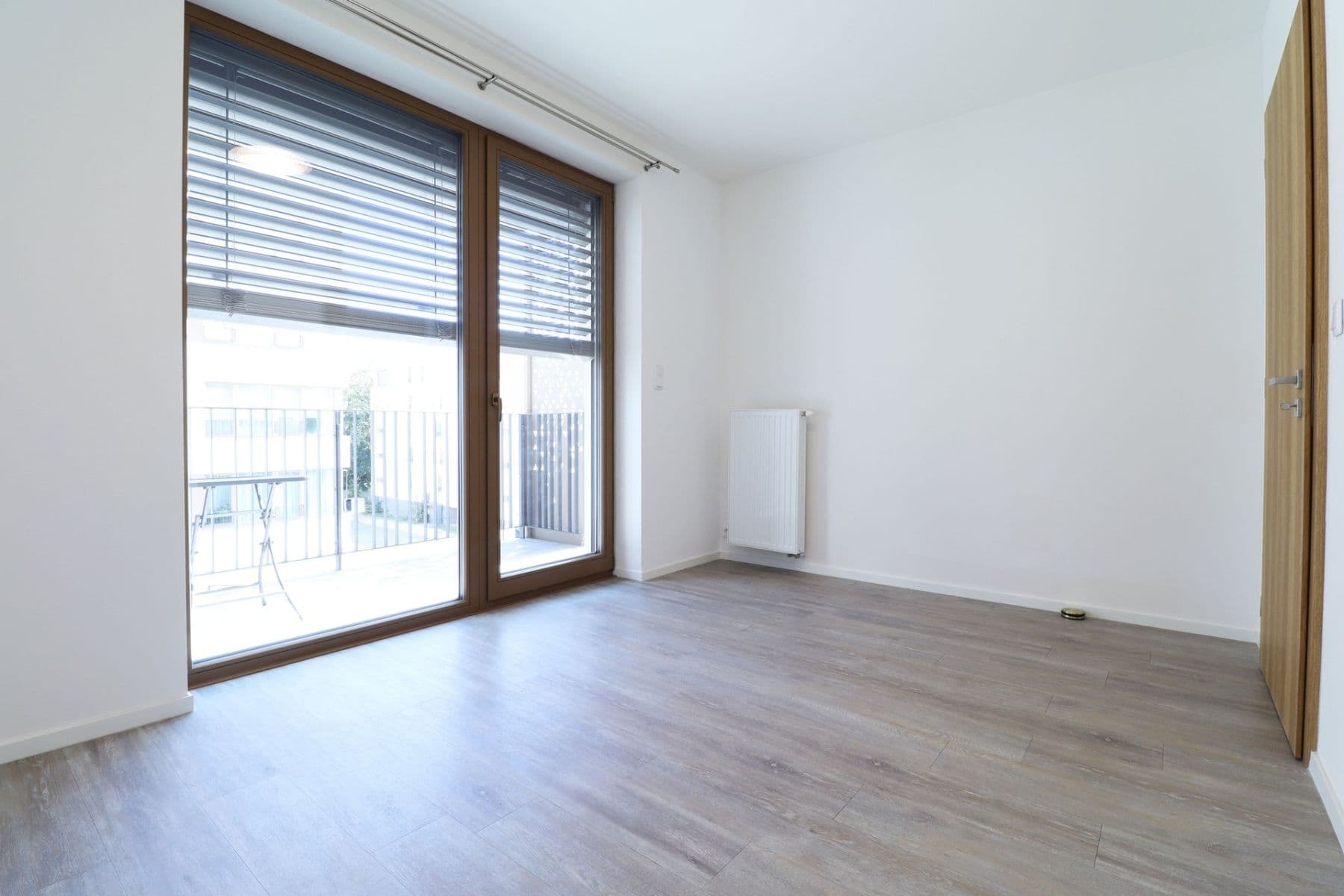 3 bedroom with open-plan kitchen flat to rent, 90 m², Pallova, Plzeň, Plzeňský Region 3 bedroom with open-plan kitchen flat to rent, 90 m², Pallova, Plzeň, Plzeňský Region