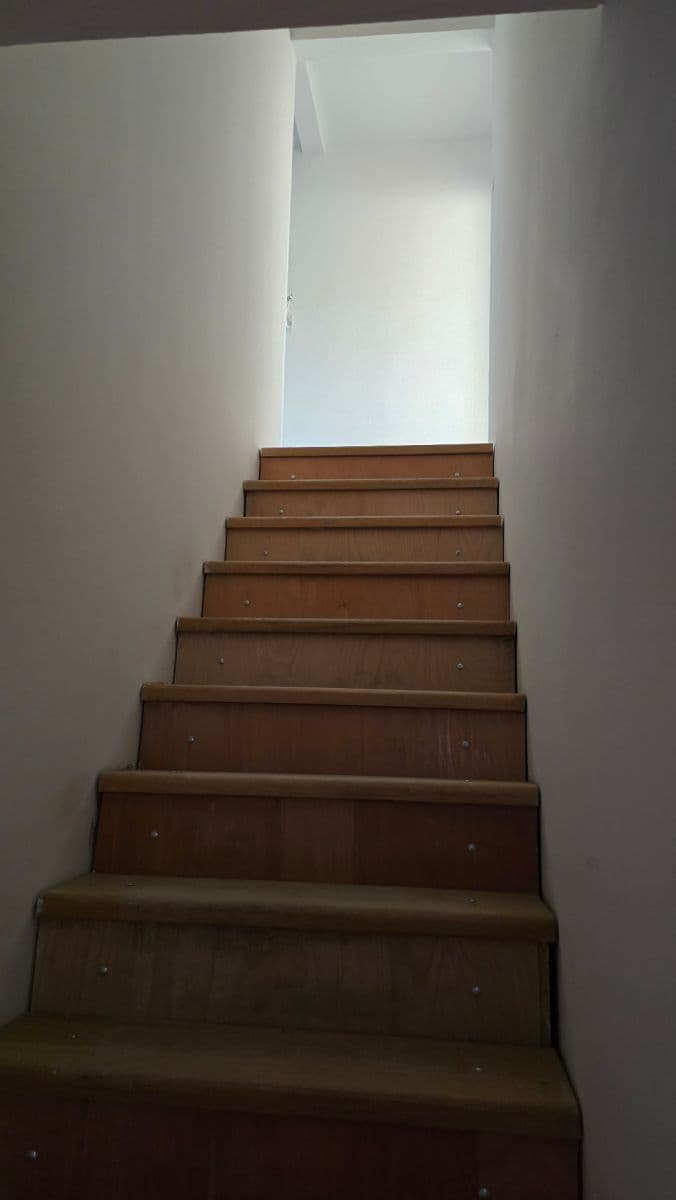 house for sale, 150 m², Stromořadní, Břeclav, Jihomoravský Region house for sale, 150 m², Stromořadní, Břeclav, Jihomoravský Region