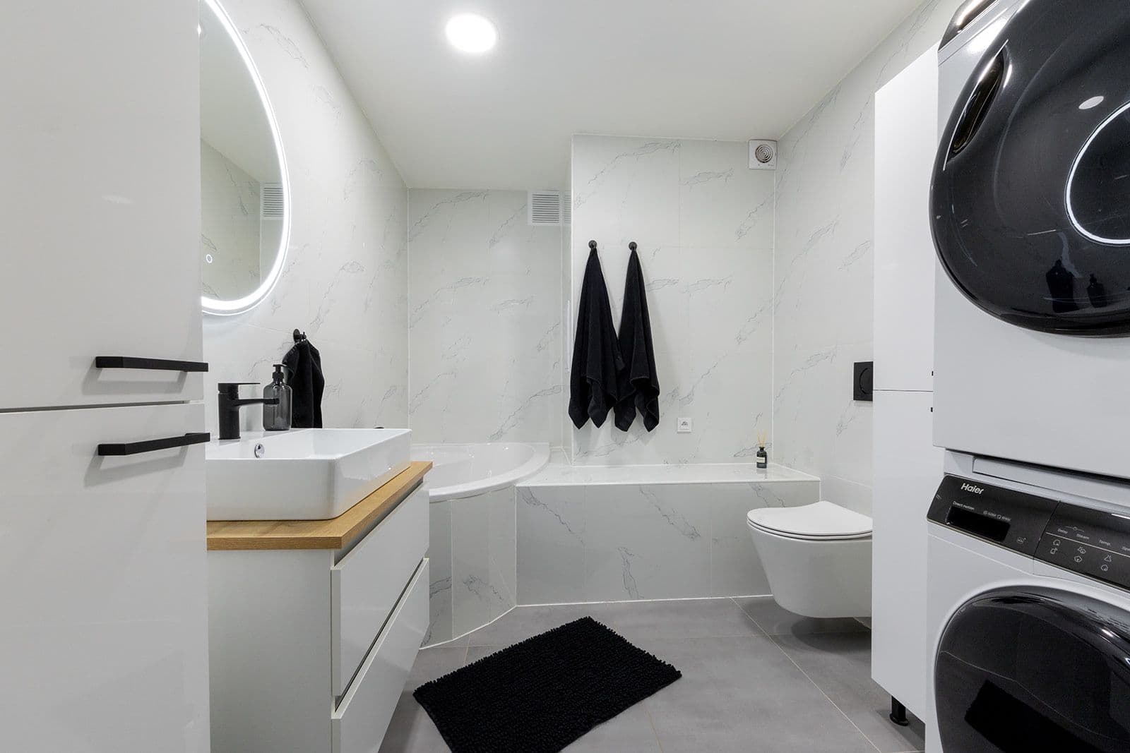 3 bedroom with open-plan kitchen flat for sale, 80 m², Hurbanova, Prague, Prague 3 bedroom with open-plan kitchen flat for sale, 80 m², Hurbanova, Prague, Prague