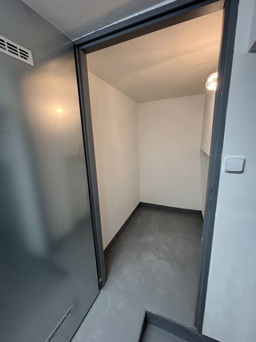 2 bedroom flat to rent, 52 m², K Moravině, Prague, Prague 2 bedroom flat to rent, 52 m², K Moravině, Prague, Prague