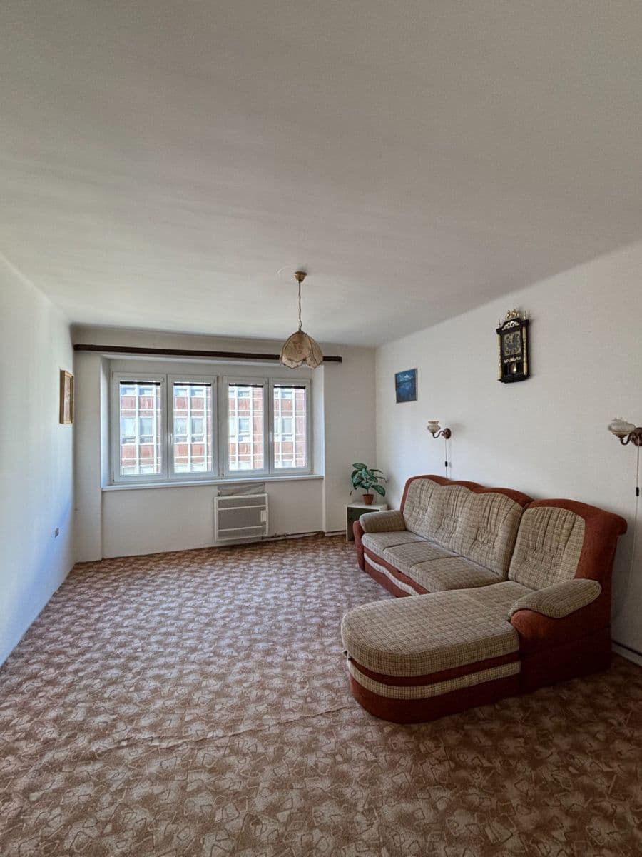 2 bedroom flat to rent, 52 m², K Moravině, Prague, Prague 2 bedroom flat to rent, 52 m², K Moravině, Prague, Prague