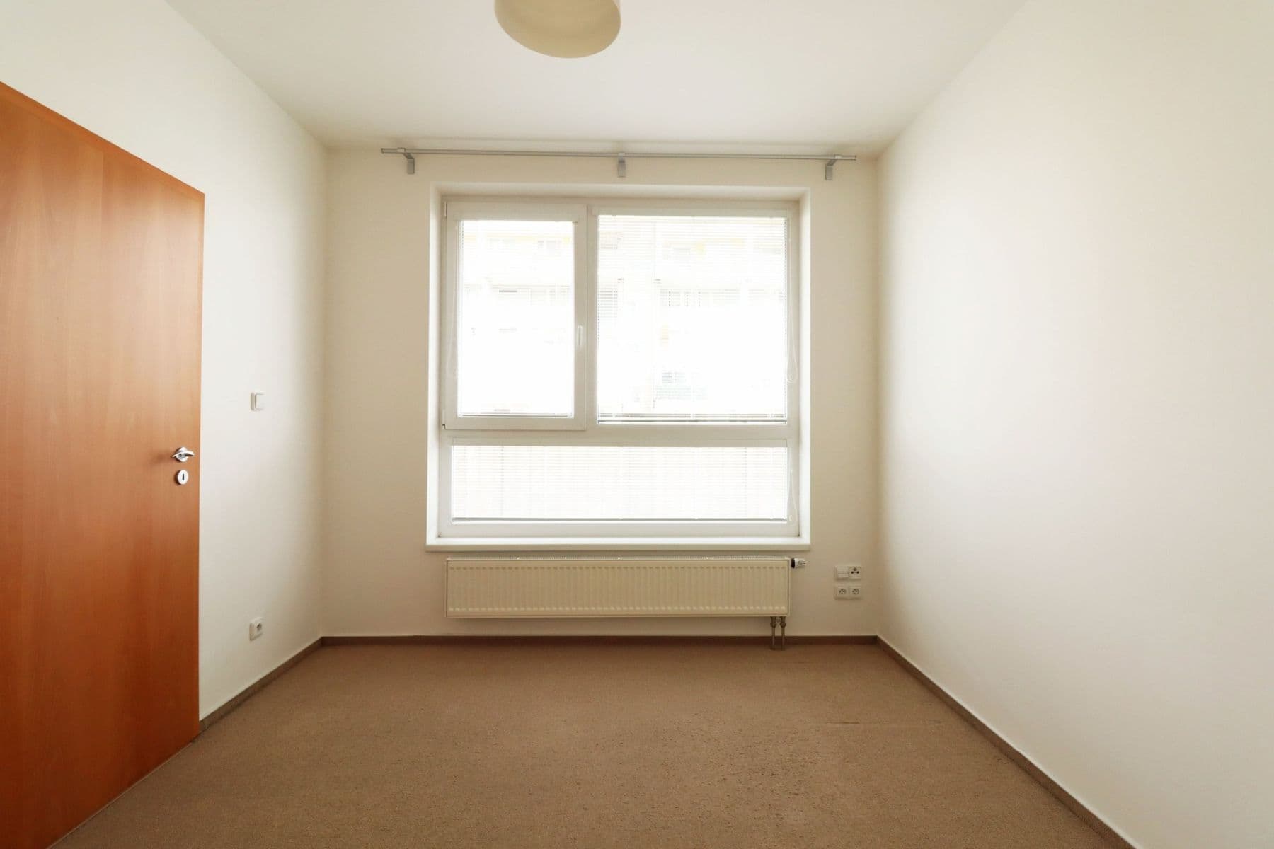 2 bedroom with open-plan kitchen flat to rent, 72 m², Pod Harfou, Prague, Prague 2 bedroom with open-plan kitchen flat to rent, 72 m², Pod Harfou, Prague, Prague