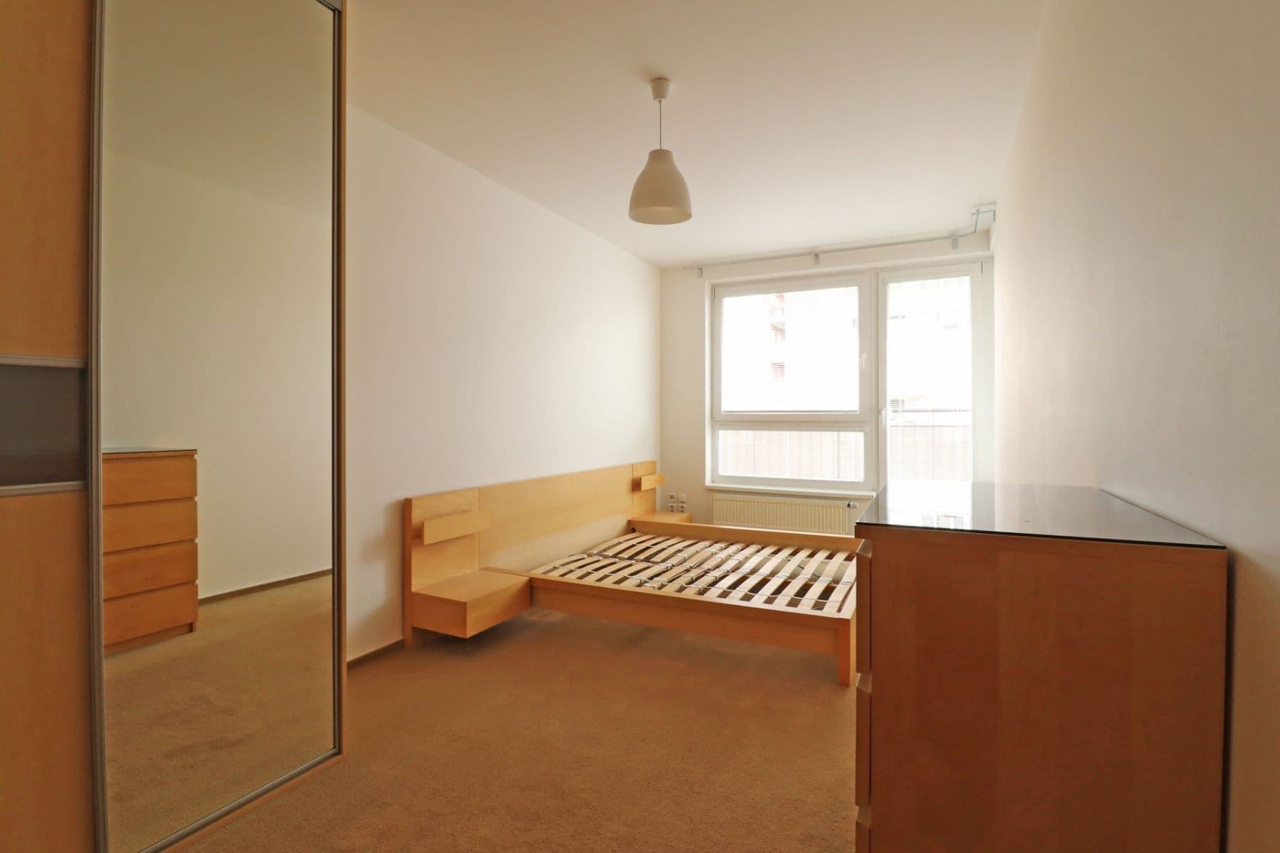 2 bedroom with open-plan kitchen flat to rent, 72 m², Pod Harfou, Prague, Prague 2 bedroom with open-plan kitchen flat to rent, 72 m², Pod Harfou, Prague, Prague