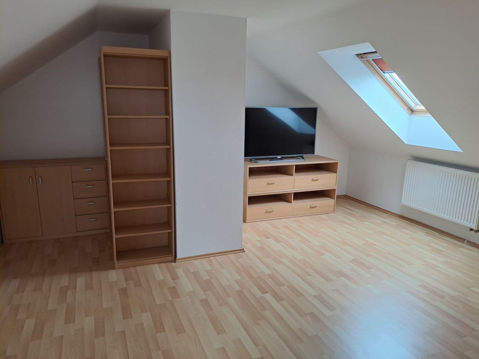 4 bedroom flat to rent, 107 m², Nová, České Budějovice, Jihočeský Region 4 bedroom flat to rent, 107 m², Nová, České Budějovice, Jihočeský Region