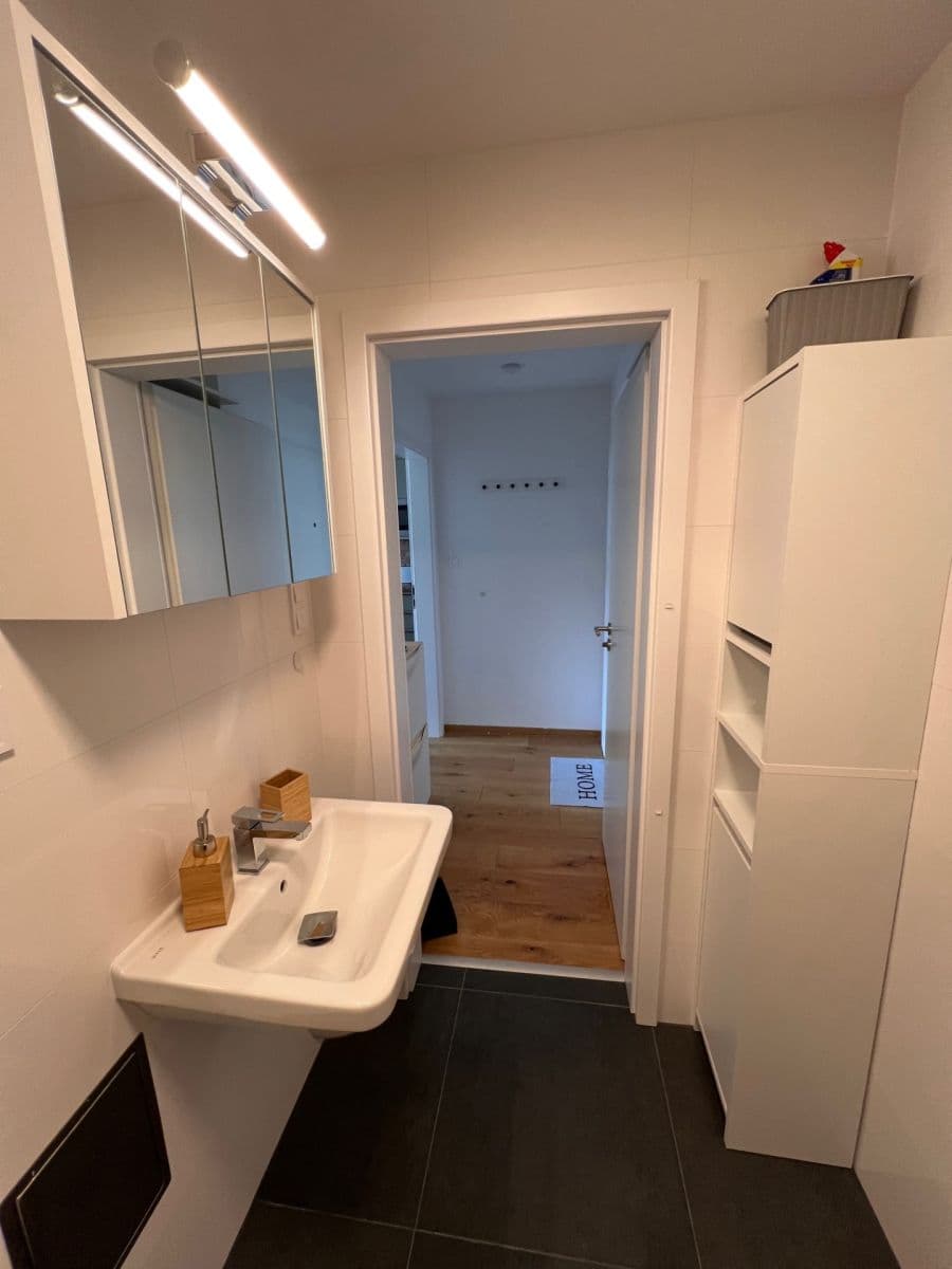 1 bedroom with open-plan kitchen flat to rent, 40 m², Žižkova, Horoměřice, Středočeský Region 1 bedroom with open-plan kitchen flat to rent, 40 m², Žižkova, Horoměřice, Středočeský Region
