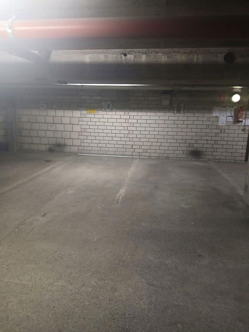 garage to rent, 0 m², Dellbrücker Hauptstr. 58, Köln, North Rhine-Westphalia garage to rent, 0 m², Dellbrücker Hauptstr. 58, Köln, North Rhine-Westphalia