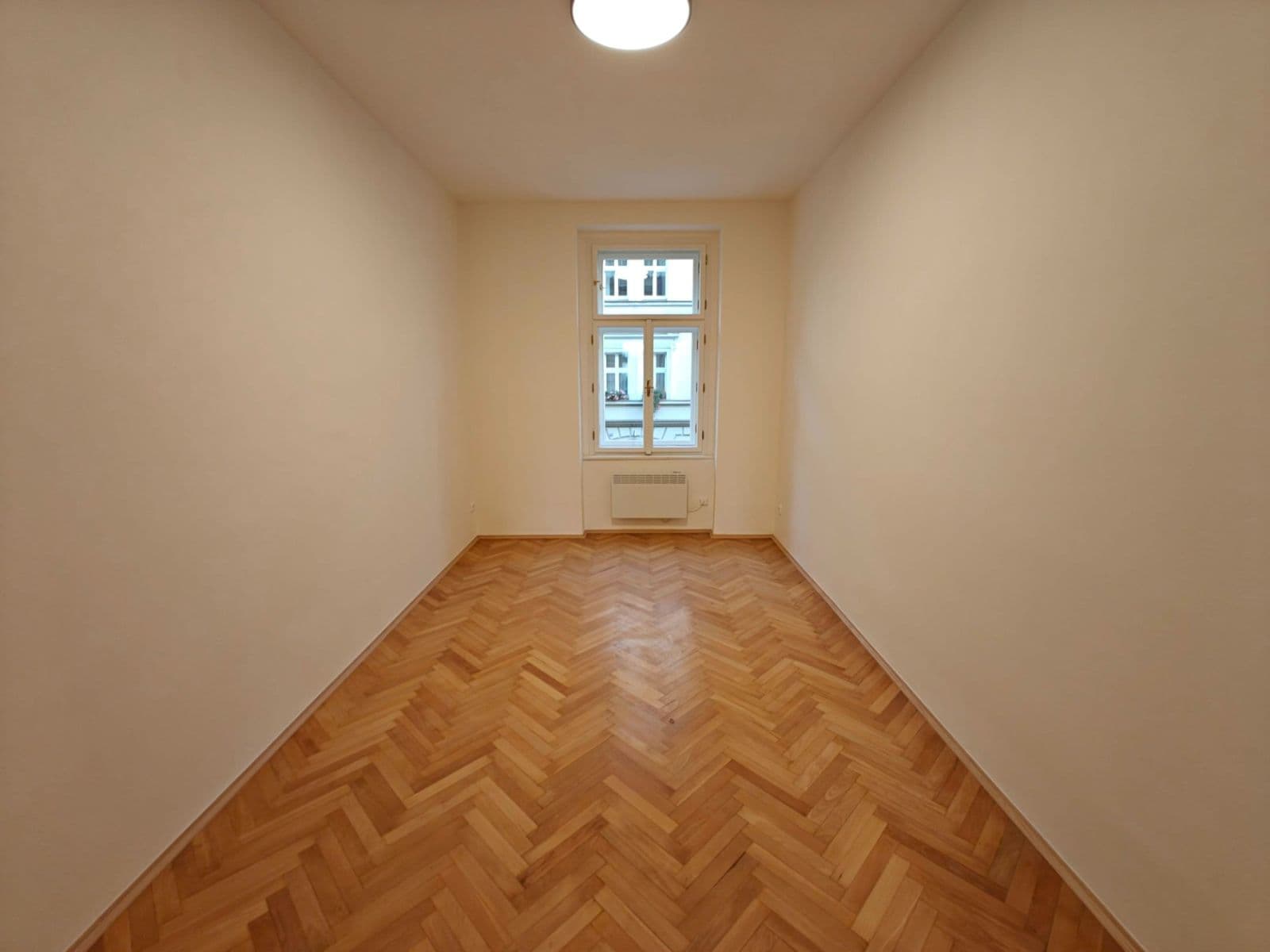 1 bedroom flat to rent, 34 m², Vlkova, Prague, Prague 1 bedroom flat to rent, 34 m², Vlkova, Prague, Prague