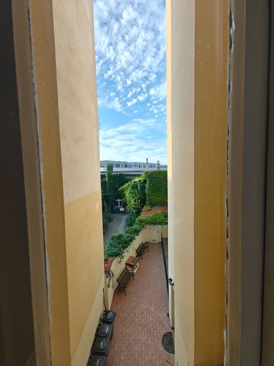 1 bedroom flat to rent, 34 m², Vlkova, Prague, Prague 1 bedroom flat to rent, 34 m², Vlkova, Prague, Prague