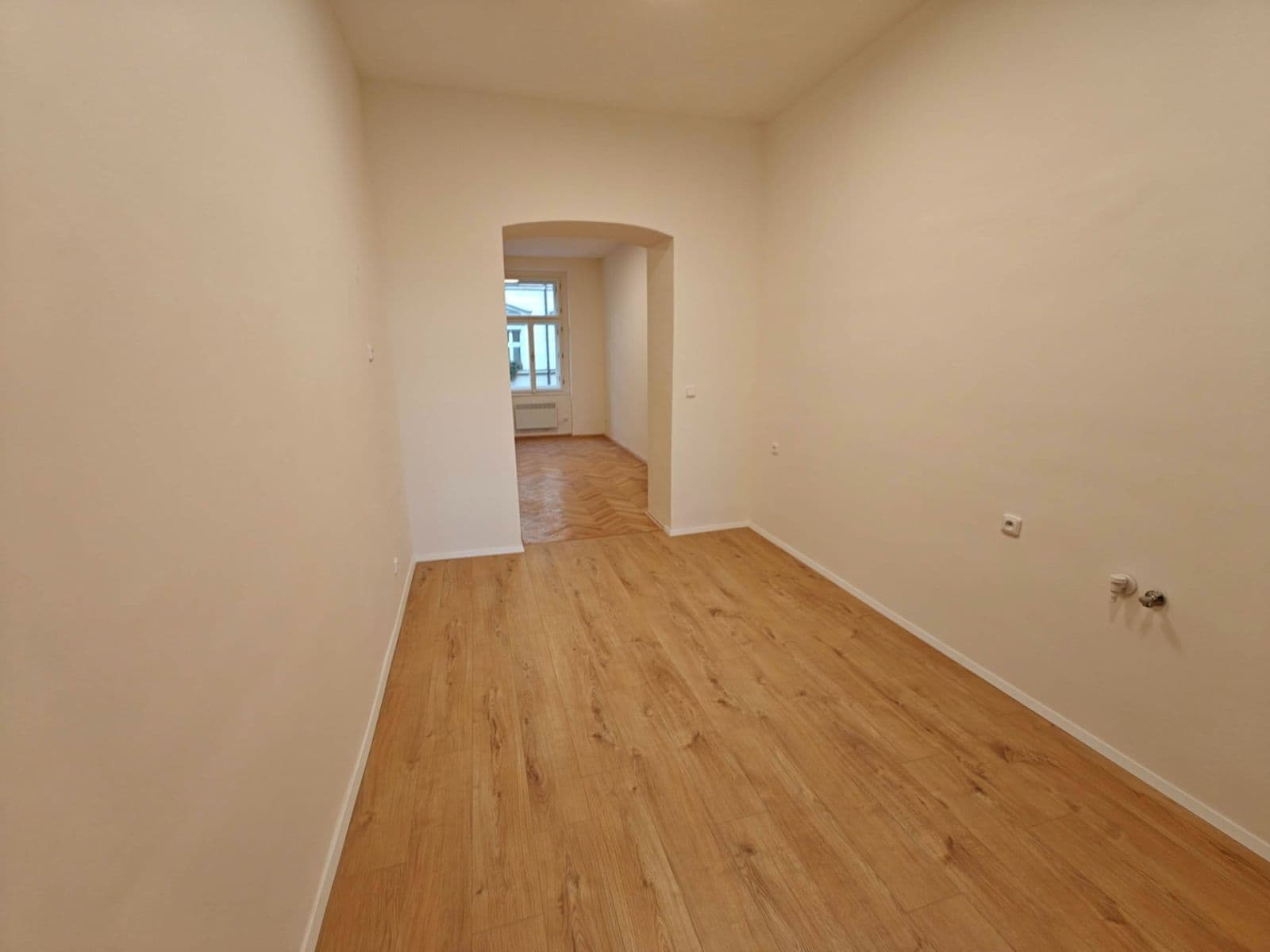 1 bedroom flat to rent, 34 m², Vlkova, Prague, Prague 1 bedroom flat to rent, 34 m², Vlkova, Prague, Prague