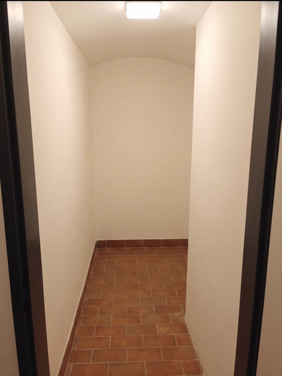 1 bedroom flat to rent, 34 m², Vlkova, Prague, Prague 1 bedroom flat to rent, 34 m², Vlkova, Prague, Prague