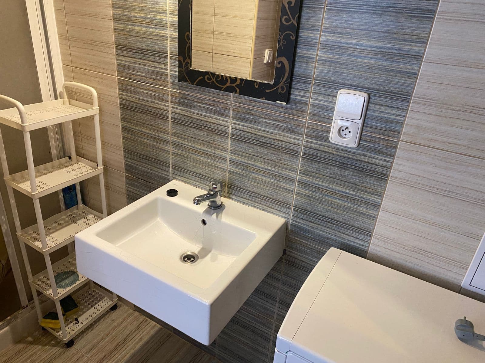Studio flat to rent, 21 m², U Tvrze, Prague, Prague Studio flat to rent, 21 m², U Tvrze, Prague, Prague