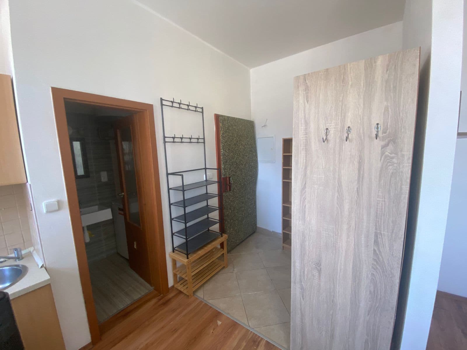 Studio flat to rent, 21 m², U Tvrze, Prague, Prague Studio flat to rent, 21 m², U Tvrze, Prague, Prague