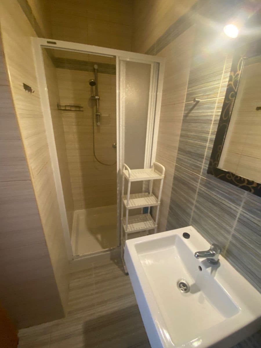 Studio flat to rent, 21 m², U Tvrze, Prague, Prague Studio flat to rent, 21 m², U Tvrze, Prague, Prague