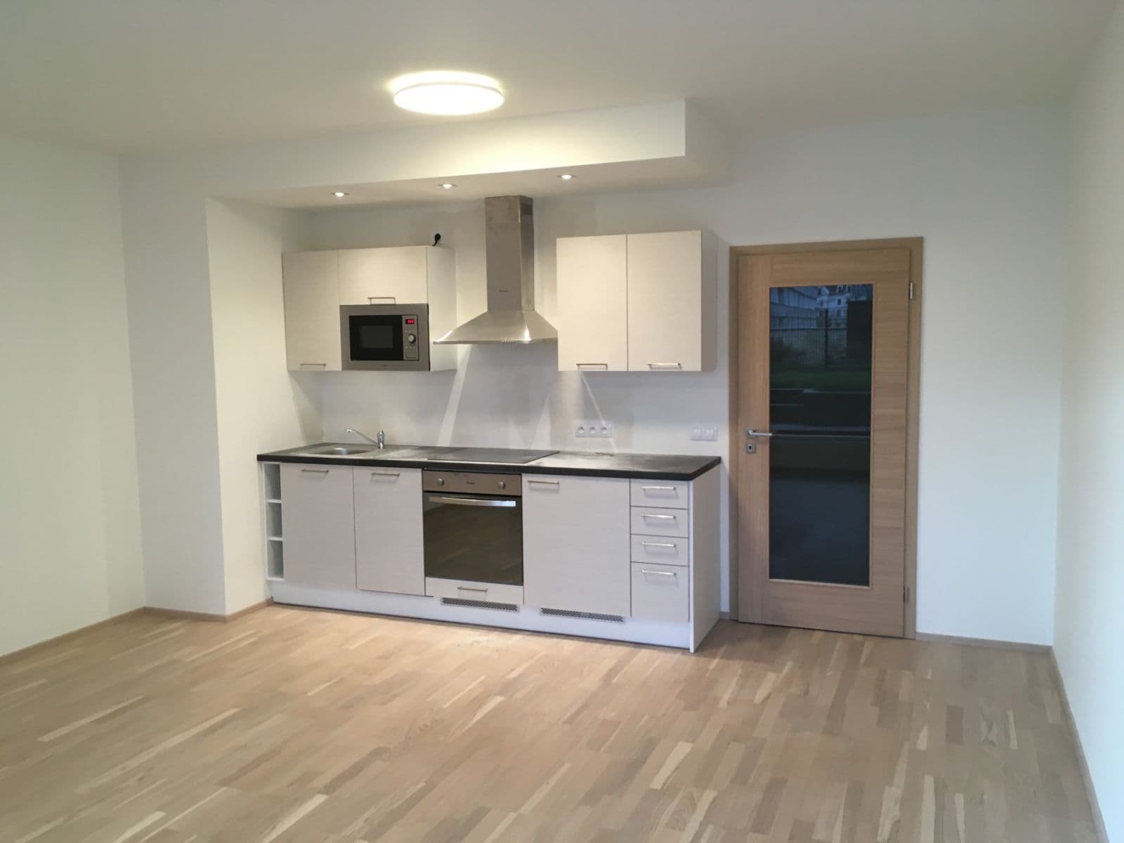 Studio flat for sale, 38 m², Nekvasilova, Prague, Prague Studio flat for sale, 38 m², Nekvasilova, Prague, Prague