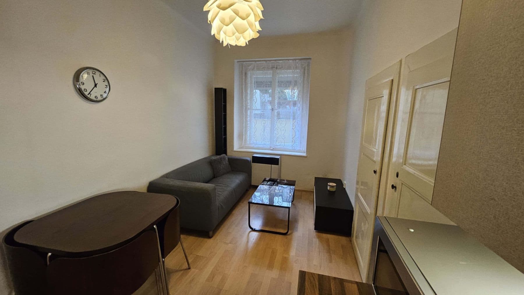 1 bedroom with open-plan kitchen flat to rent, 42 m², Horní, Prague, Prague 1 bedroom with open-plan kitchen flat to rent, 42 m², Horní, Prague, Prague