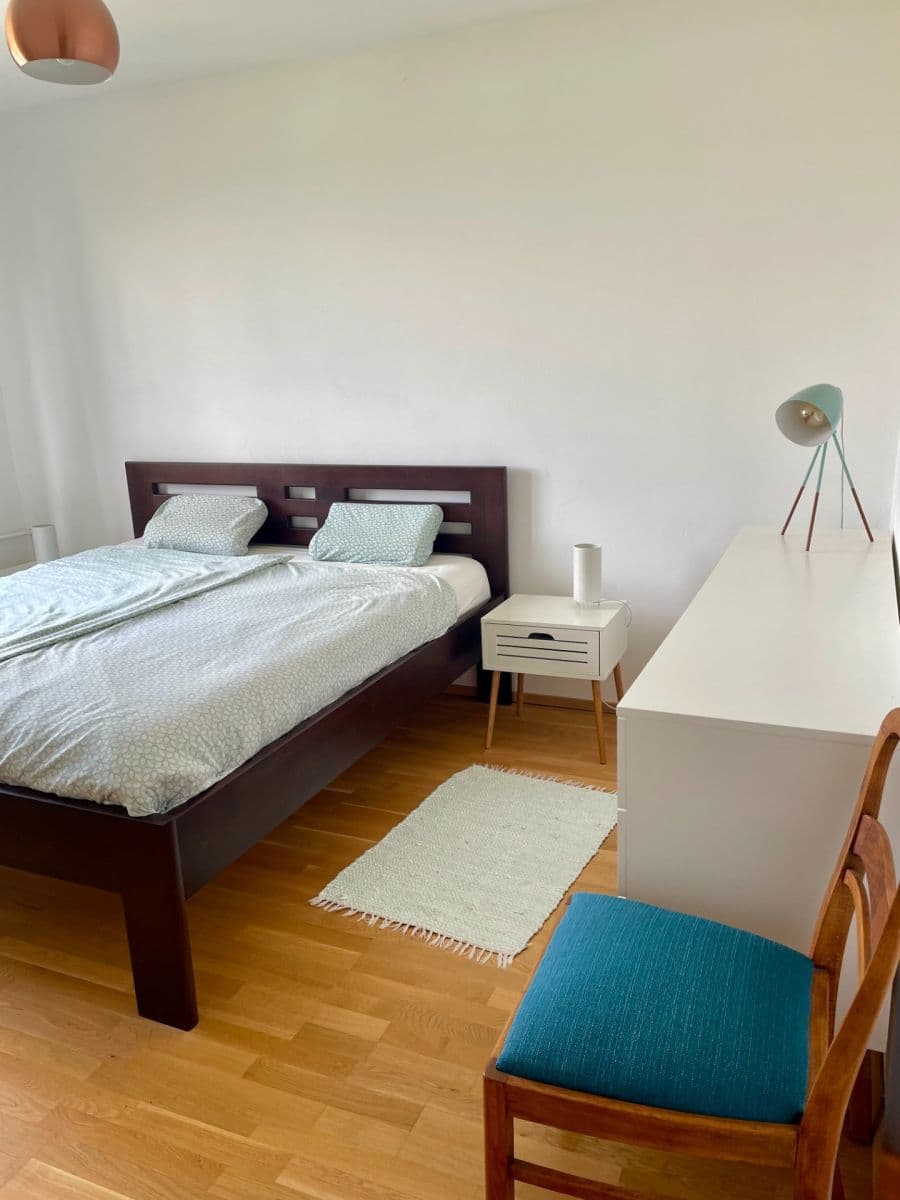 3 bedroom flat to rent, 89 m², K Červenému vrchu, Prague, Prague 3 bedroom flat to rent, 89 m², K Červenému vrchu, Prague, Prague