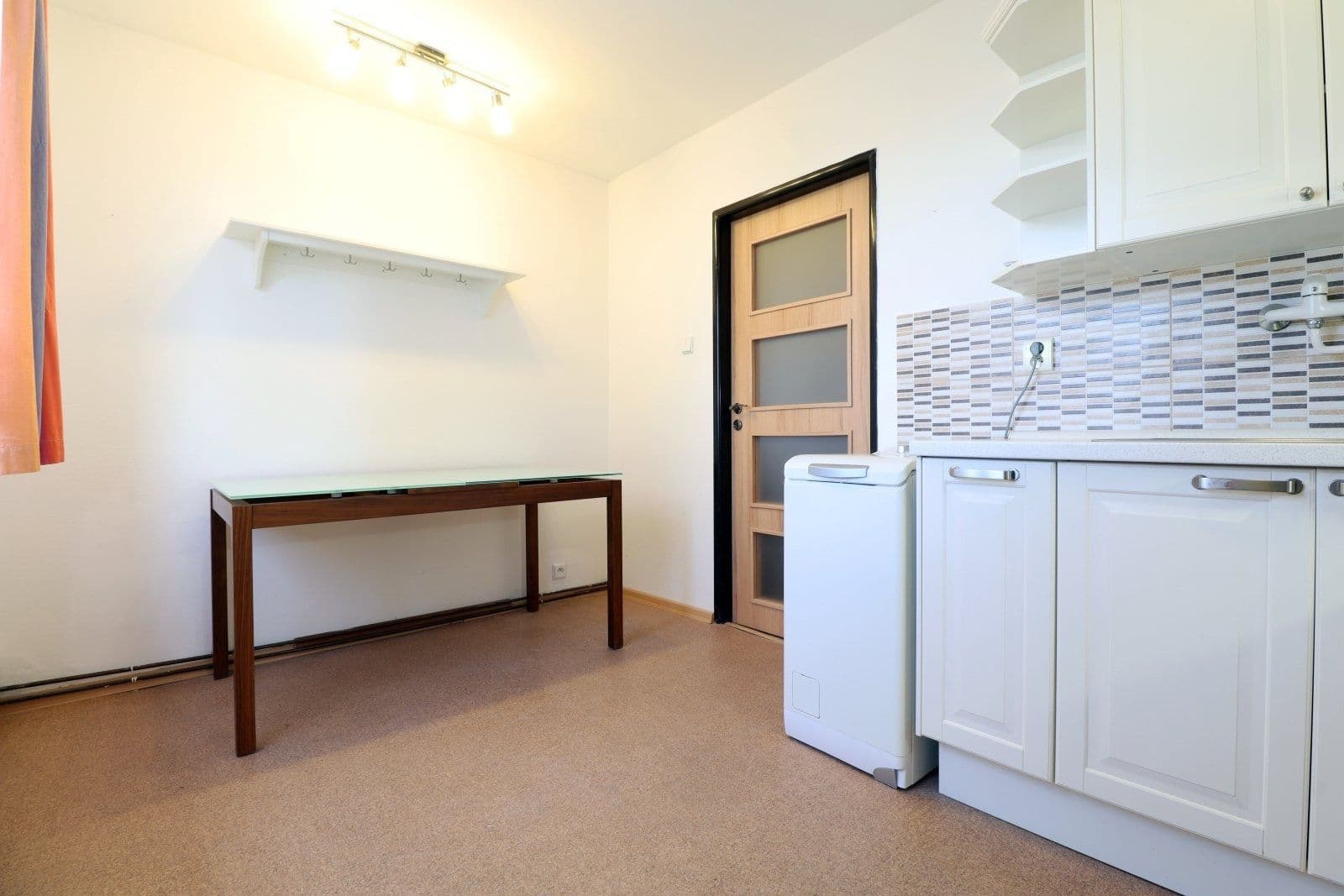 2 bedroom flat to rent, 71 m², náměstí U lípy svobody, Prague, Prague 2 bedroom flat to rent, 71 m², náměstí U lípy svobody, Prague, Prague