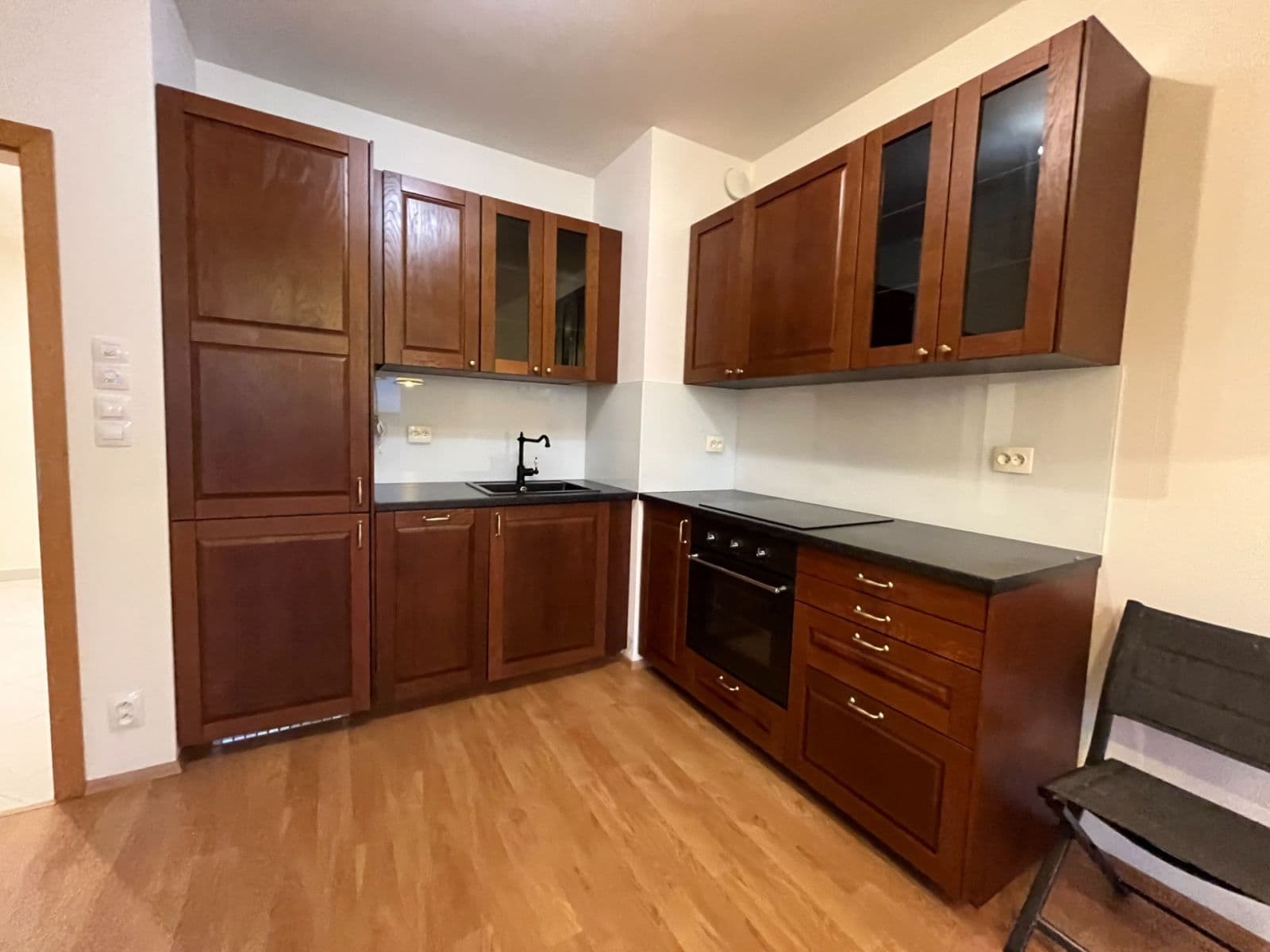 2 bedroom with open-plan kitchen flat for sale, 94 m², Sazovická, Prague, Prague 2 bedroom with open-plan kitchen flat for sale, 94 m², Sazovická, Prague, Prague