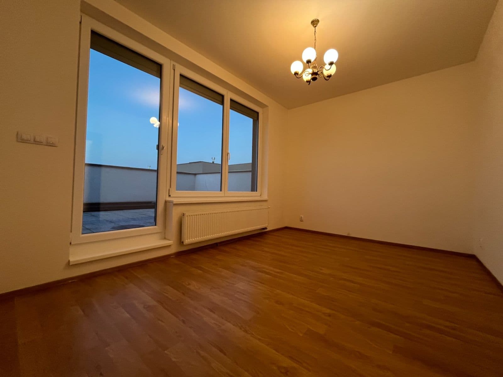 2 bedroom with open-plan kitchen flat for sale, 94 m², Sazovická, Prague, Prague 2 bedroom with open-plan kitchen flat for sale, 94 m², Sazovická, Prague, Prague