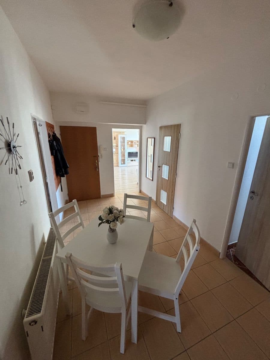 3 bedroom flat for sale, 72 m², 9. května, Hrušovany nad Jevišovkou, Jihomoravský Region 3 bedroom flat for sale, 72 m², 9. května, Hrušovany nad Jevišovkou, Jihomoravský Region