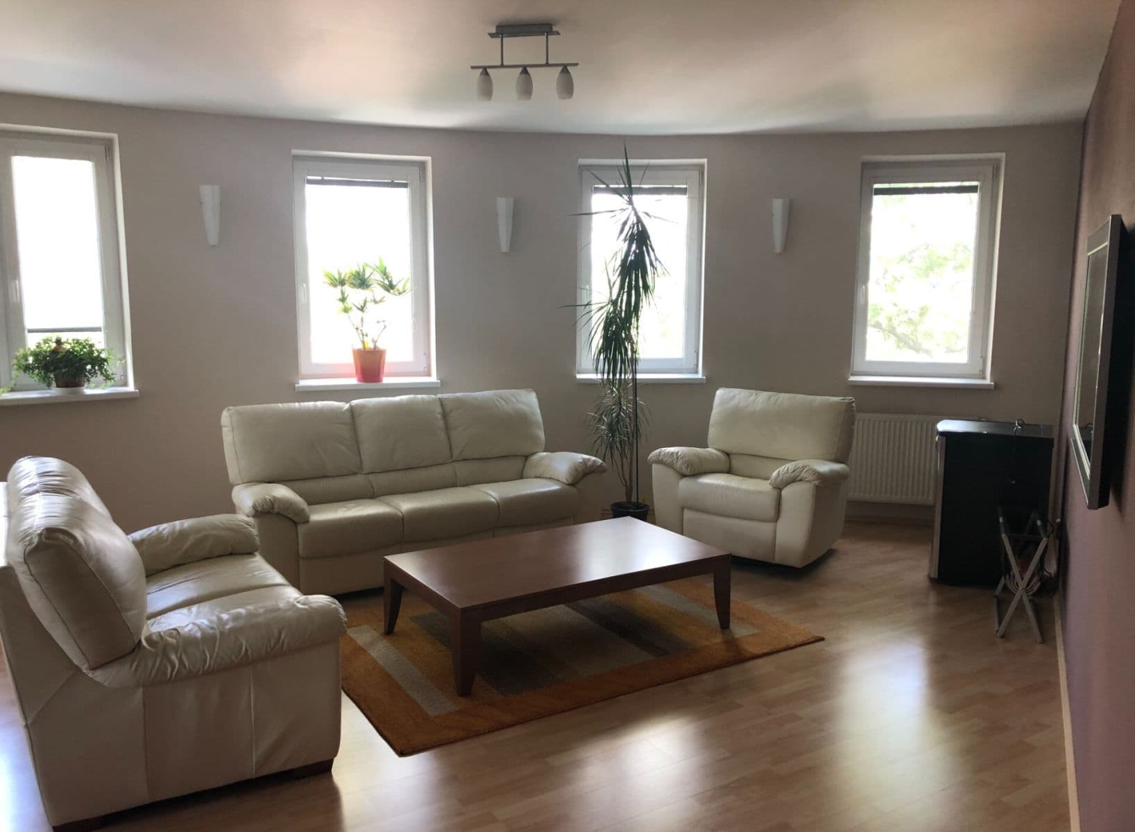 3 bedroom with open-plan kitchen flat for sale, 120 m², Cacovická, Brno, Jihomoravský Region 3 bedroom with open-plan kitchen flat for sale, 120 m², Cacovická, Brno, Jihomoravský Region