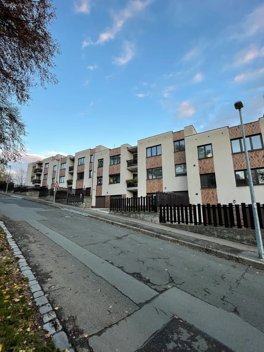 2 bedroom with open-plan kitchen flat for sale, 85 m², Pod Krocínkou, Prague, Prague 2 bedroom with open-plan kitchen flat for sale, 85 m², Pod Krocínkou, Prague, Prague