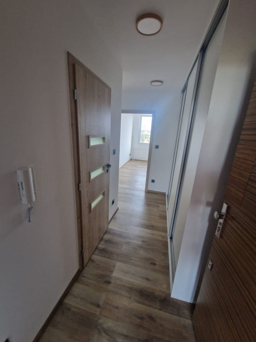 1 bedroom with open-plan kitchen flat for sale, 44 m², Křivenická, Prague, Prague 1 bedroom with open-plan kitchen flat for sale, 44 m², Křivenická, Prague, Prague